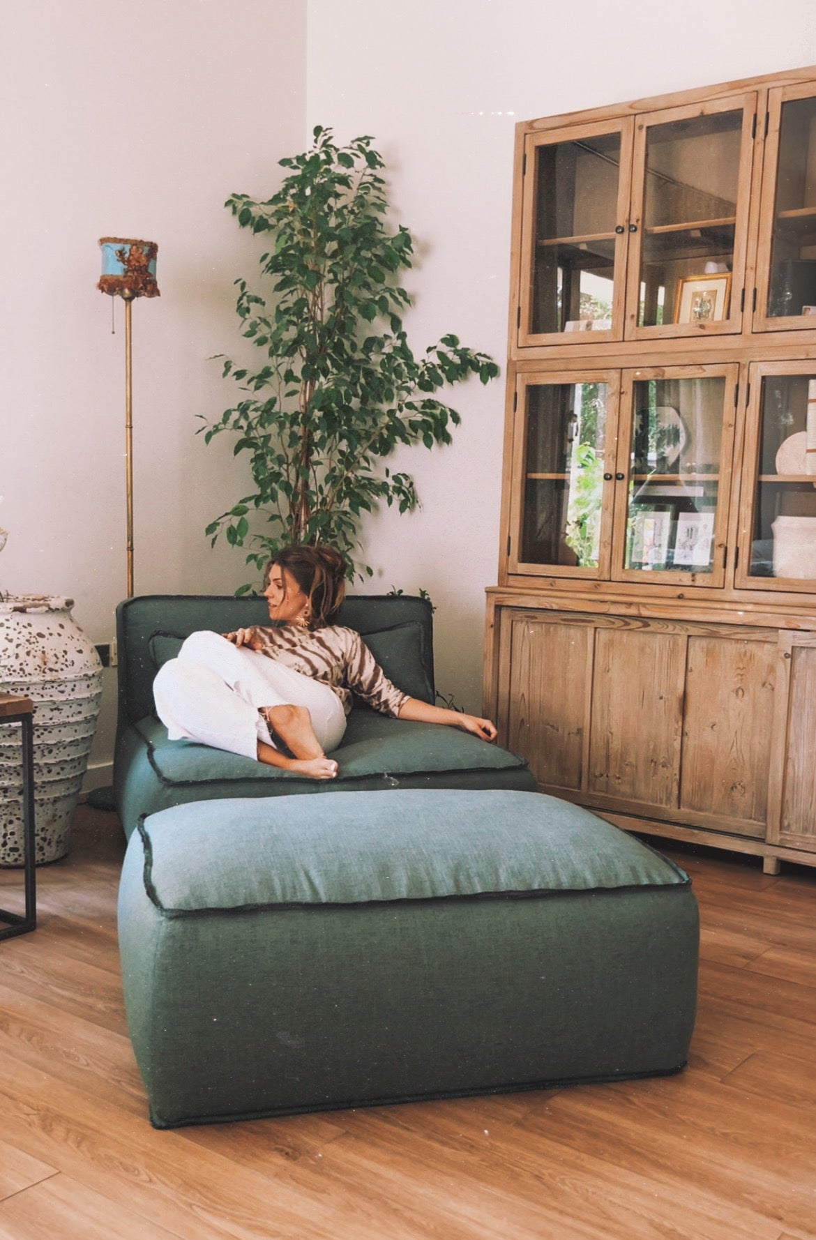 In your arms Sofa + Bench